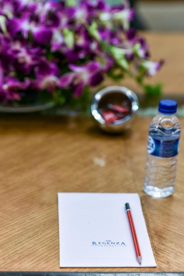 The Regenza By Tunga Hotel Navi Mumbai Ngoại thất bức ảnh