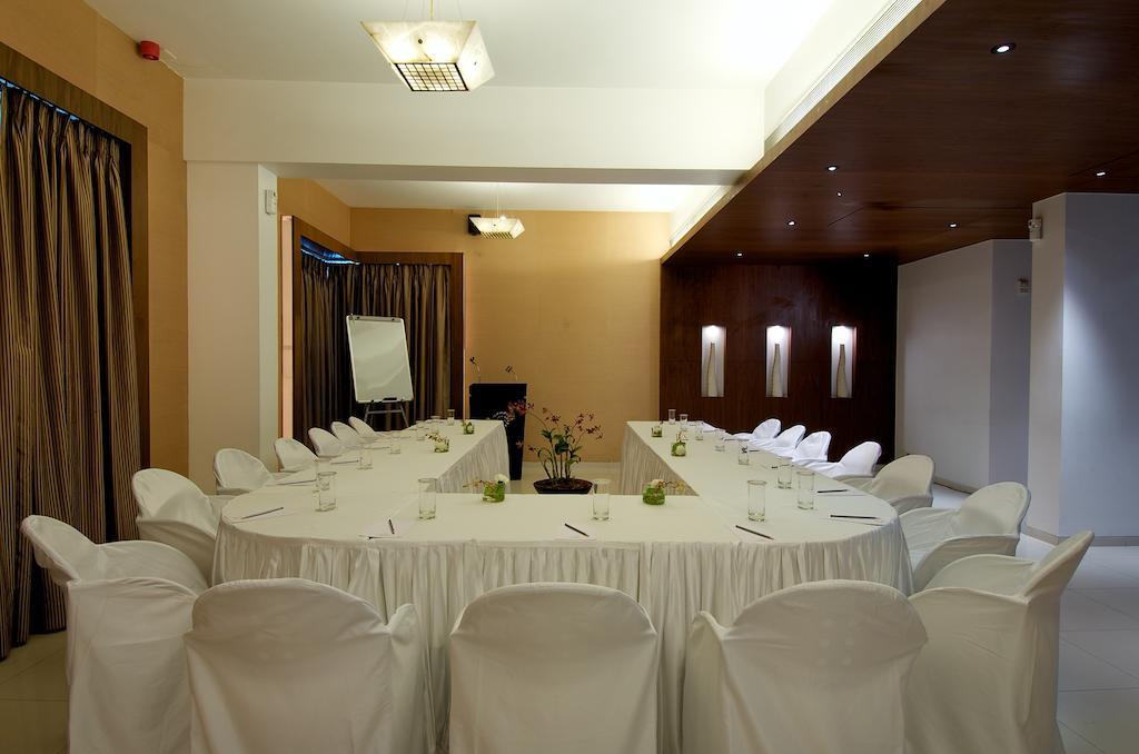 The Regenza By Tunga Hotel Navi Mumbai Ngoại thất bức ảnh